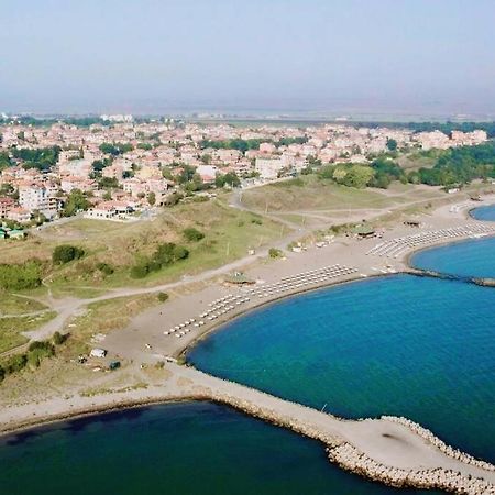 Lovely Studio Apartment On The Beach Burgas by Eksteriør bilde