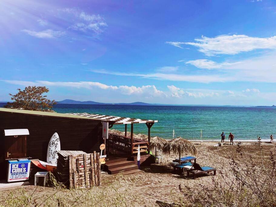 Lovely Studio Apartment On The Beach Burgas by Eksteriør bilde