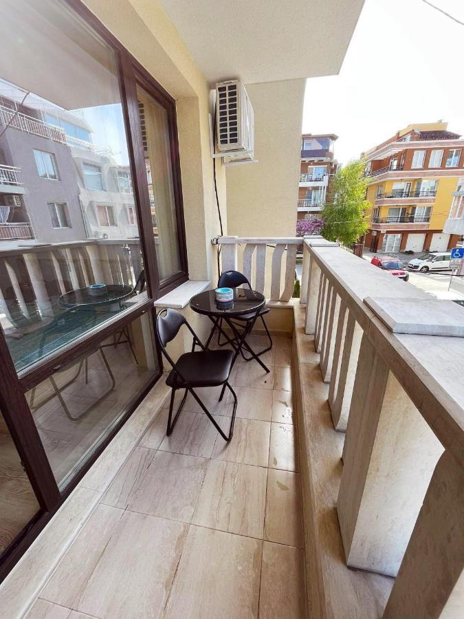 Lovely Studio Apartment On The Beach Burgas by Eksteriør bilde